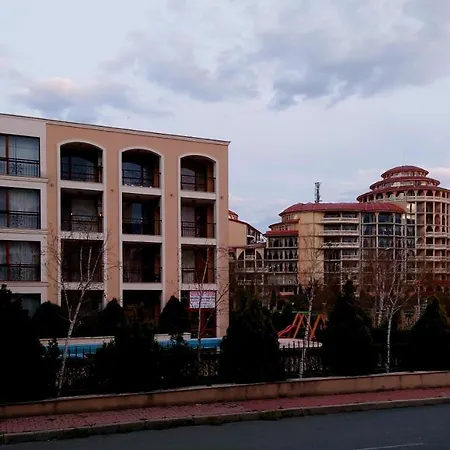 вилла астория 3 Apartamento Elenite